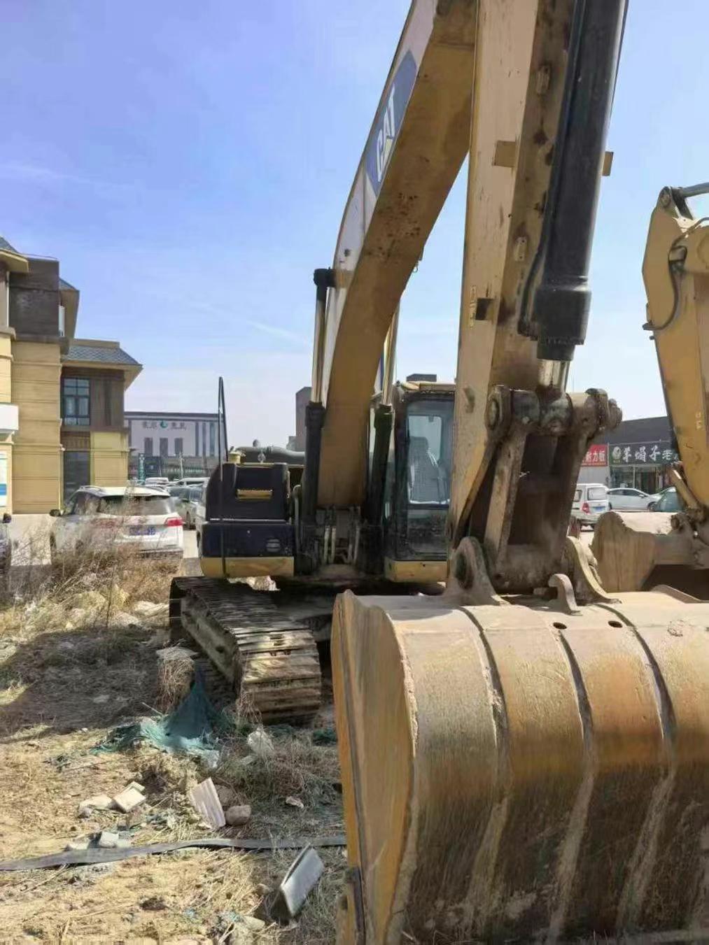 Buy Caterpillar 320D Used Excavator / 9 Used Caterpillar 320D Excavator 2017 Model / 9