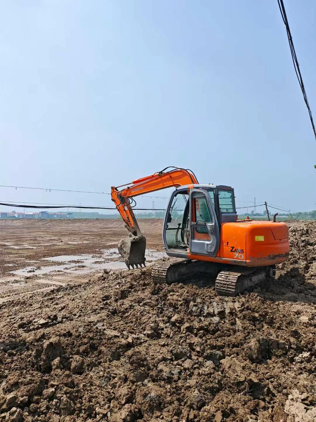 Buy Hitachi ZX70 Used Excavator / 4 Used Hitachi ZX70 Excavator 2012 Model / 4