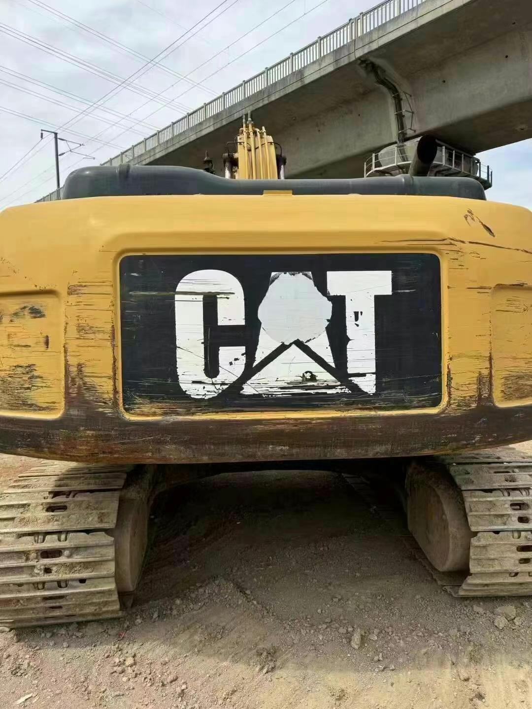 Buy Caterpillar 323D2L Used Excavator / 3 Used Caterpillar 323D2L Excavator 2014 Model / 3