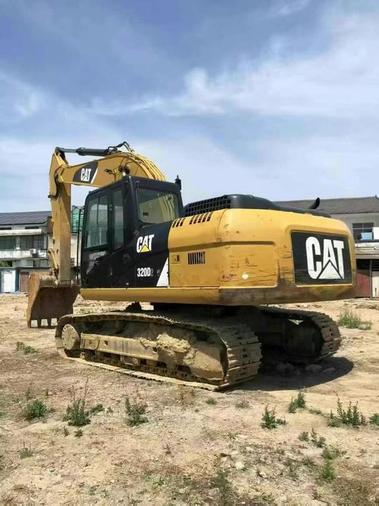 Buy Caterpillar 320D Used Excavator / 1