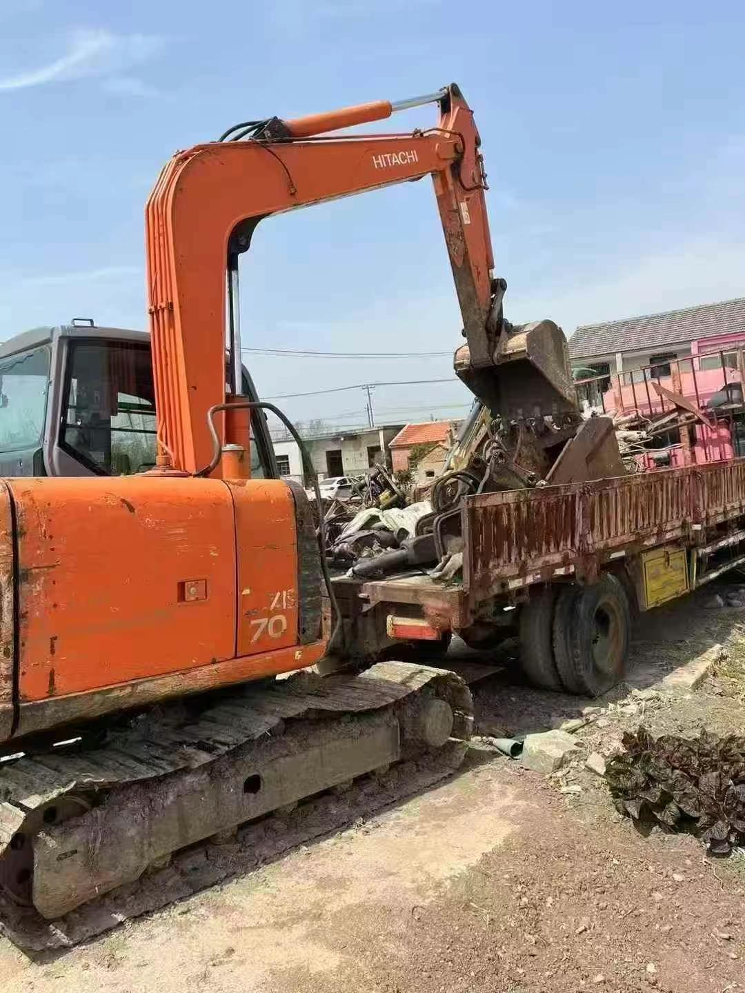 Buy Hitachi ZX70 Used Excavator / 3 Used Hitachi ZX70 Excavator 2013 Model / 3