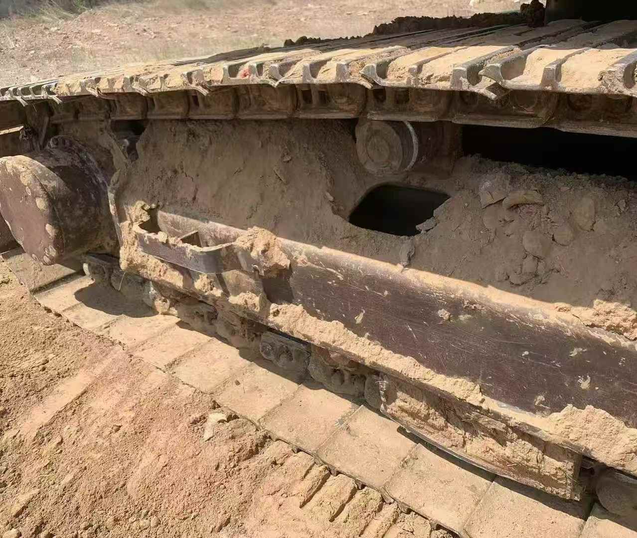 Buy Hitachi ZX240-3 Used Excavator / 9 Used Hitachi ZX240-3 Excavator 2016 Model / 9