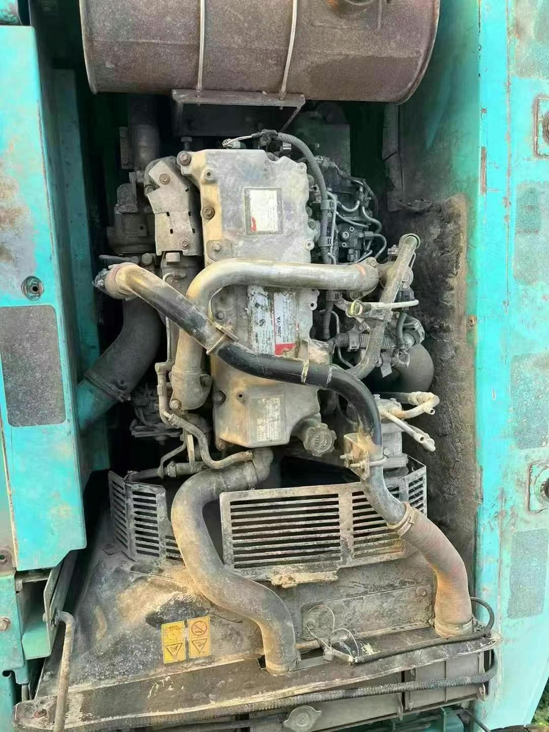 Buy Kobelco SK200-8 Used Excavator / 7 Used Kobelco SK200-8 Excavator 2011 Model / 7