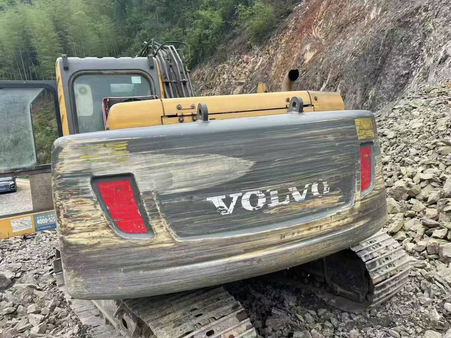 Buy Volvo EC140 Used Excavator / 1