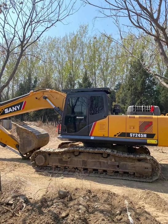 Buy Sany SY245H Used Excavator / 1