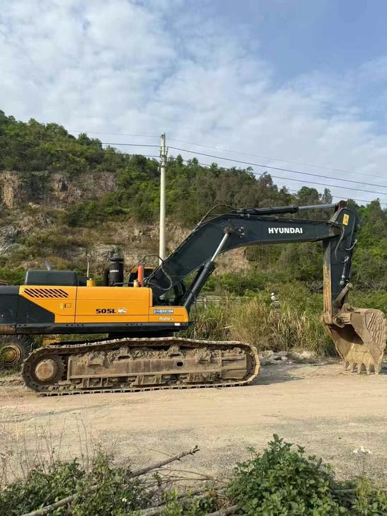 Buy Hyundai R505LVS Used Excavator / 1