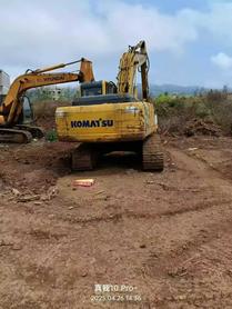 Buy Komatsu PC220-8 Used Excavator / 2 Used Komatsu PC220-8 Excavator 2016 Model / 2