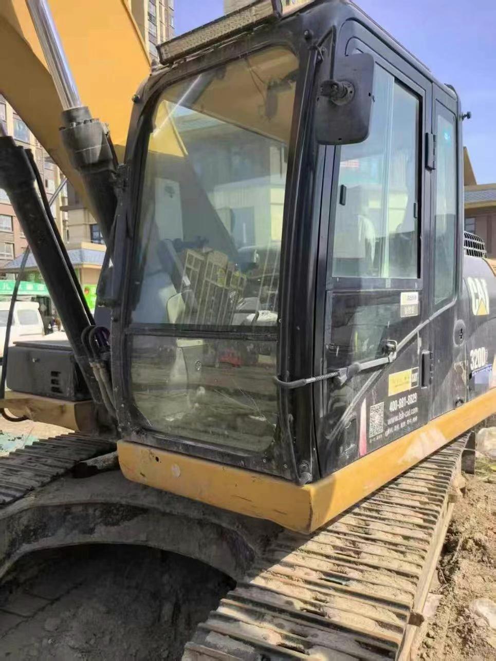 Buy Caterpillar 320D Used Excavator / 2 Used Caterpillar 320D Excavator 2017 Model / 2