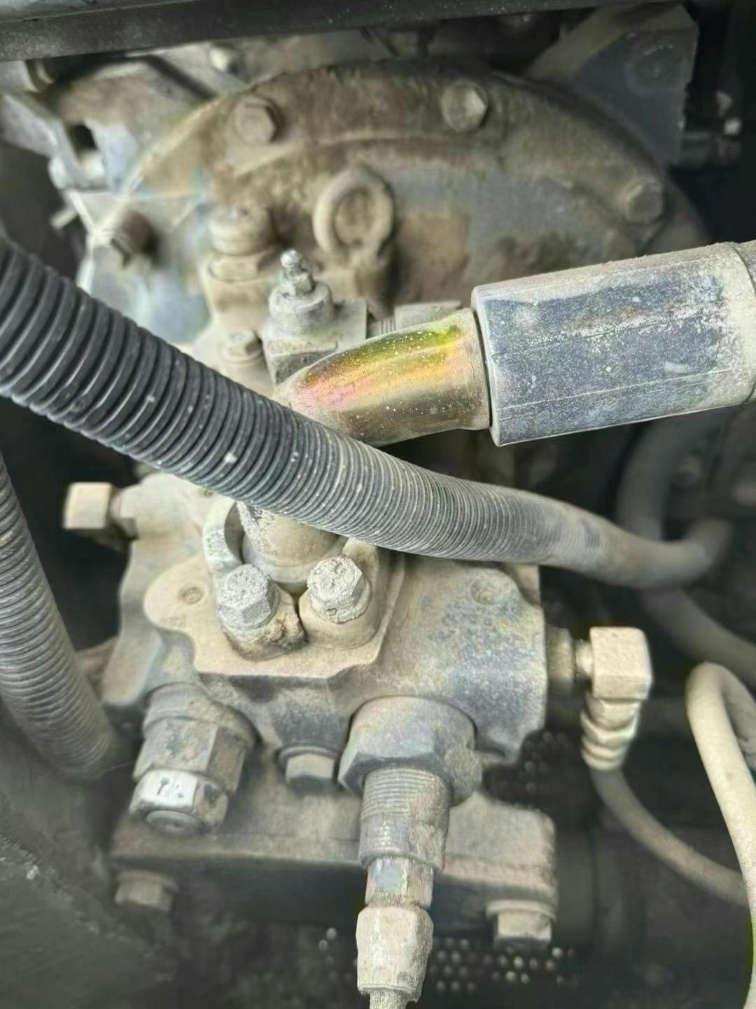 Buy Komatsu PC60-7 Used Excavator / 7 Used Komatsu PC60-7 Excavator 2010 Model / 7