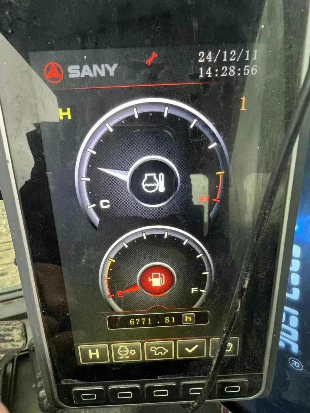 Buy Sany SY205H Used Excavator / 9 Used Sany SY205H Excavator 2021 Model / 9