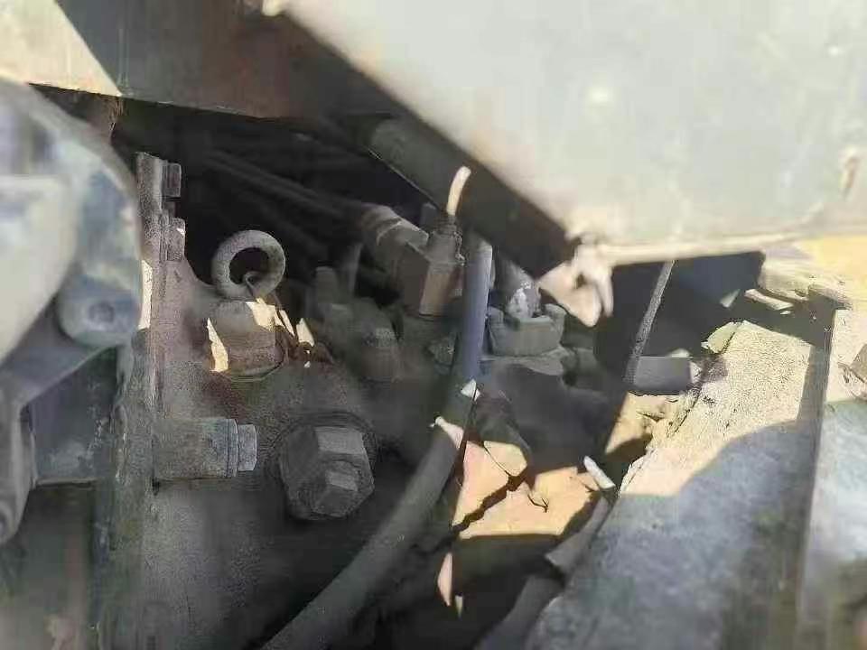 Buy Komatsu PC60-7 Used Excavator / 8 Used Komatsu PC60-7 Excavator 2010 Model / 8