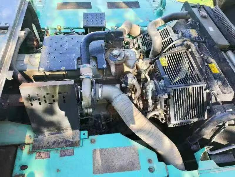 Buy Kobelco SK60 Used Excavator / 4 Used Kobelco SK60 Excavator 2016 Model / 4