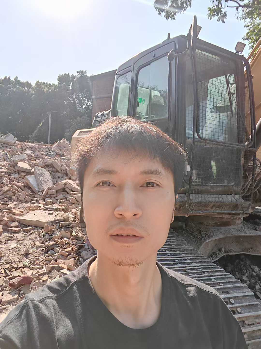 https://assets.gongji58.com/circle/2025-06-14/rx3azwrb4u1749901263.png?imageView2/0/w/2560/interlace/1