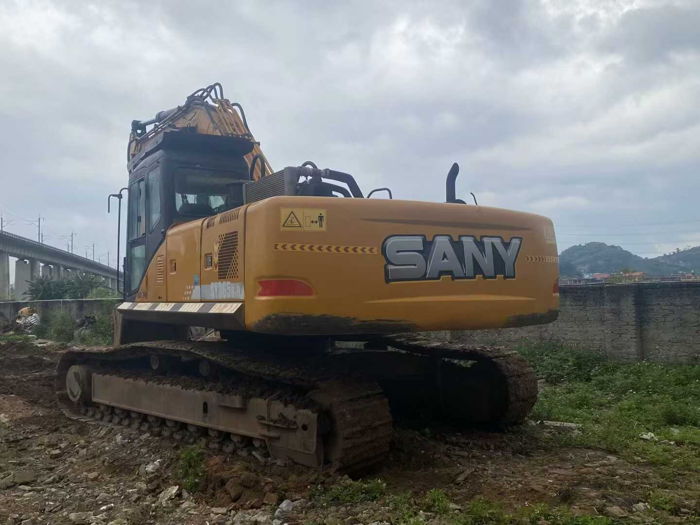 https://assets.gongji58.com/circle/2025-06-19/y93076ulpr1750304415.png?imageView2/0/w/2560/interlace/1