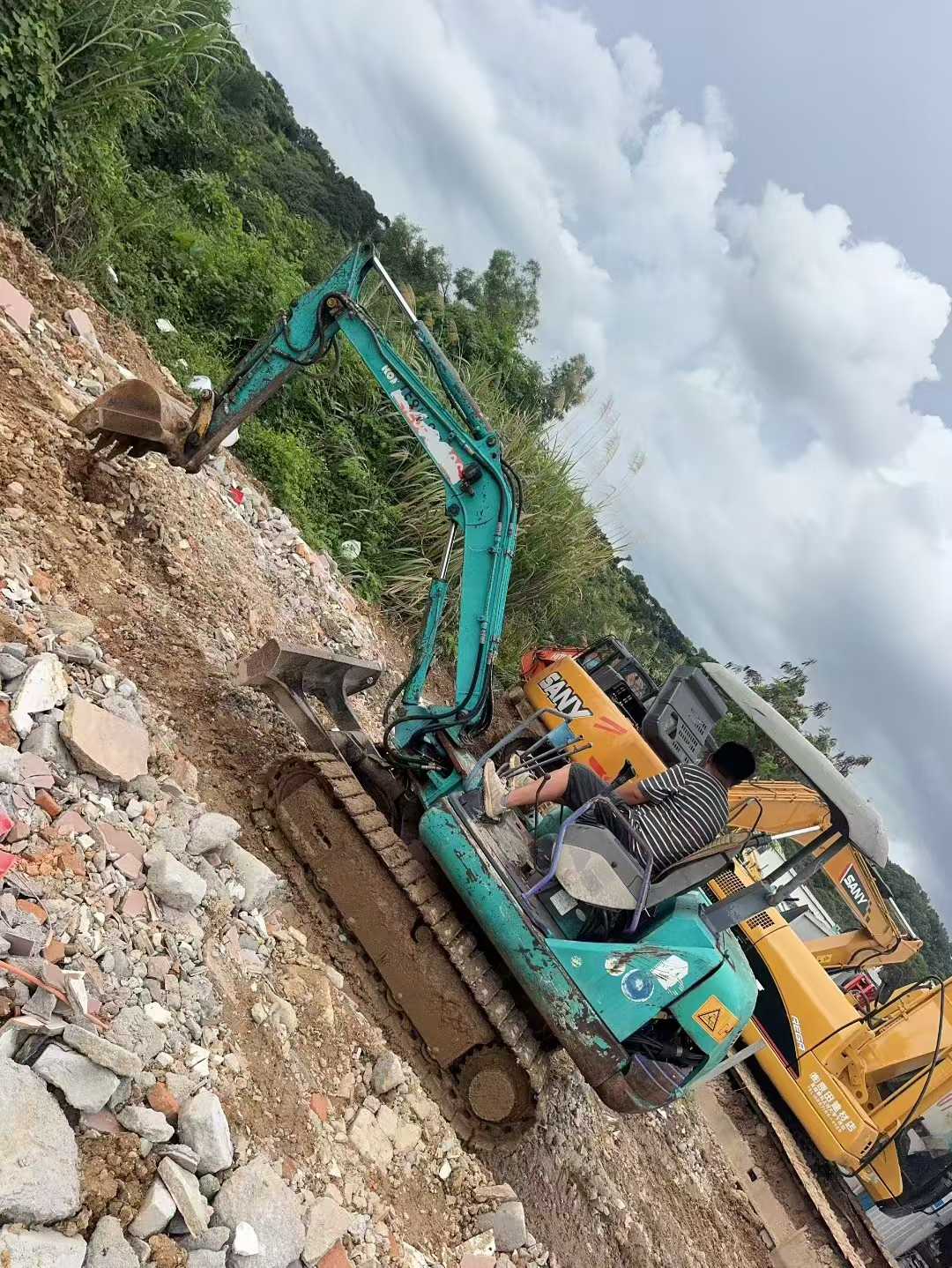 https://assets.gongji58.com/circle/2025-06-29/lojl8xgbf61751209174.png?imageView2/0/w/2560/interlace/1