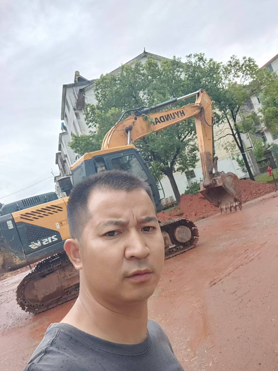 https://assets.gongji58.com/circle/2025-07-13/rxvqqq550l1752360662.png?imageView2/0/w/2560/interlace/1