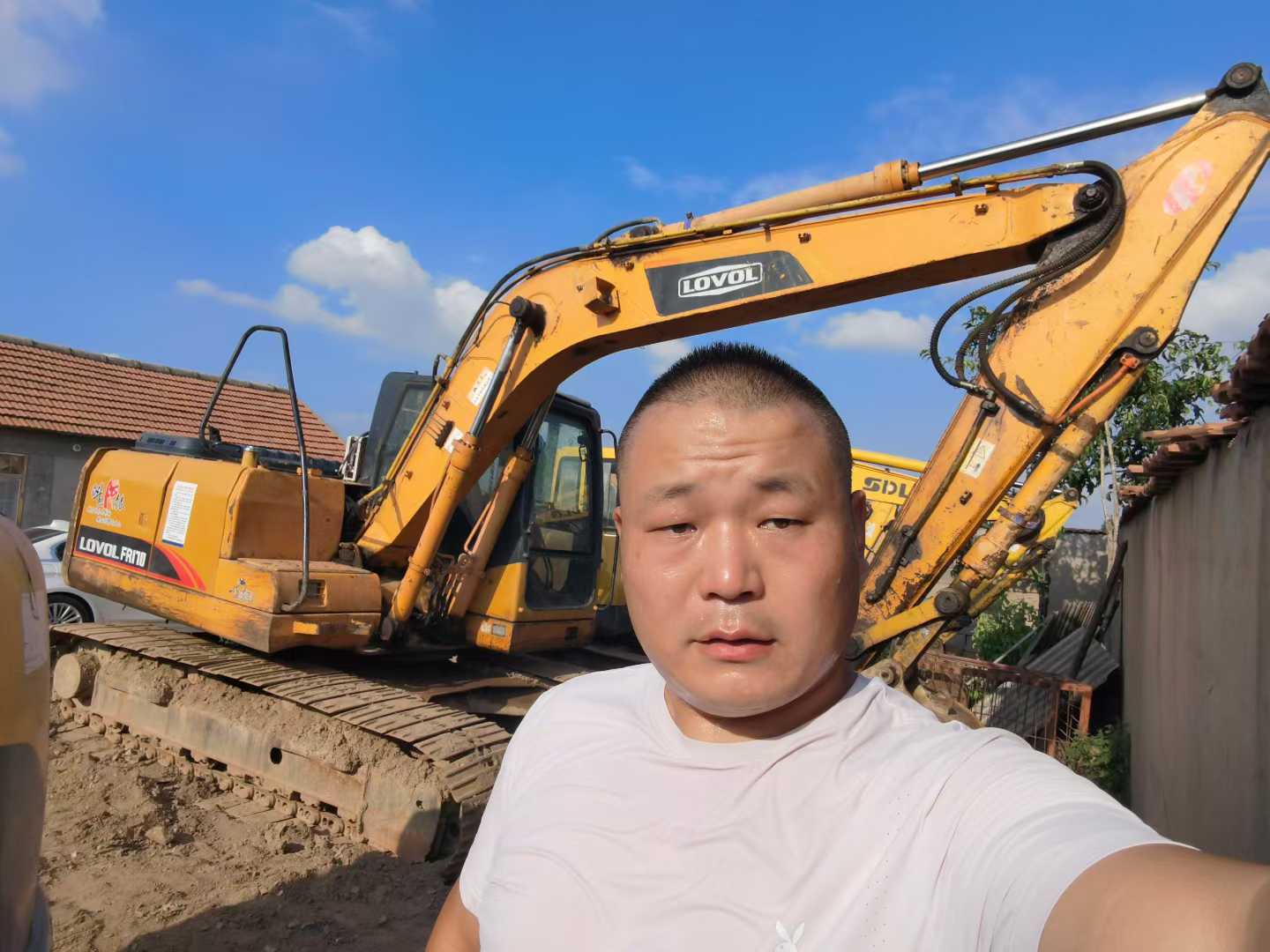 https://assets.gongji58.com/circle/2025-07-23/c3lw8vxg9t1753279262.png?imageView2/0/w/2560/interlace/1