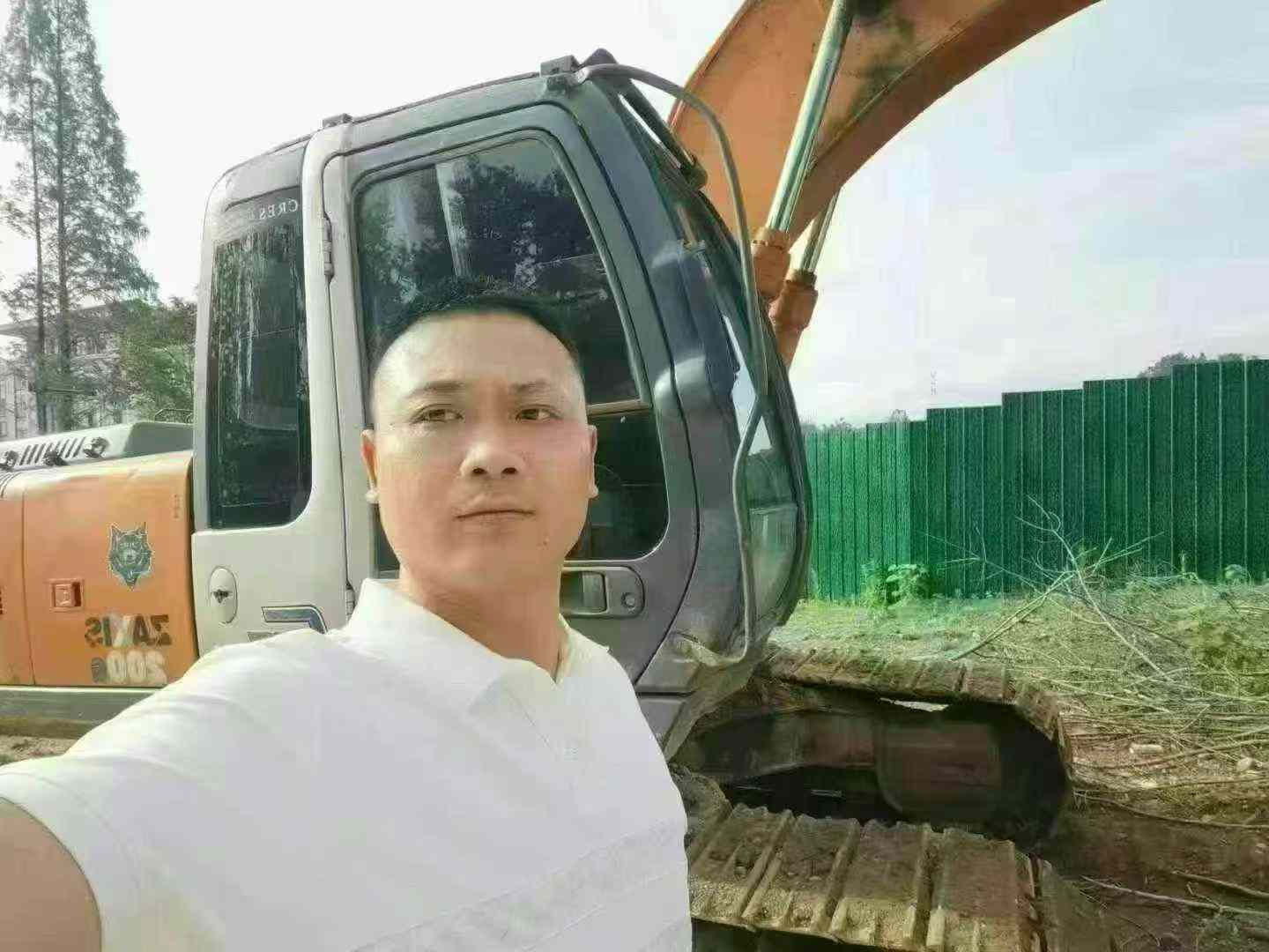 https://assets.gongji58.com/circle/2025-07-26/zt8tubuznp1753537028.png?imageView2/0/w/2560/interlace/1
