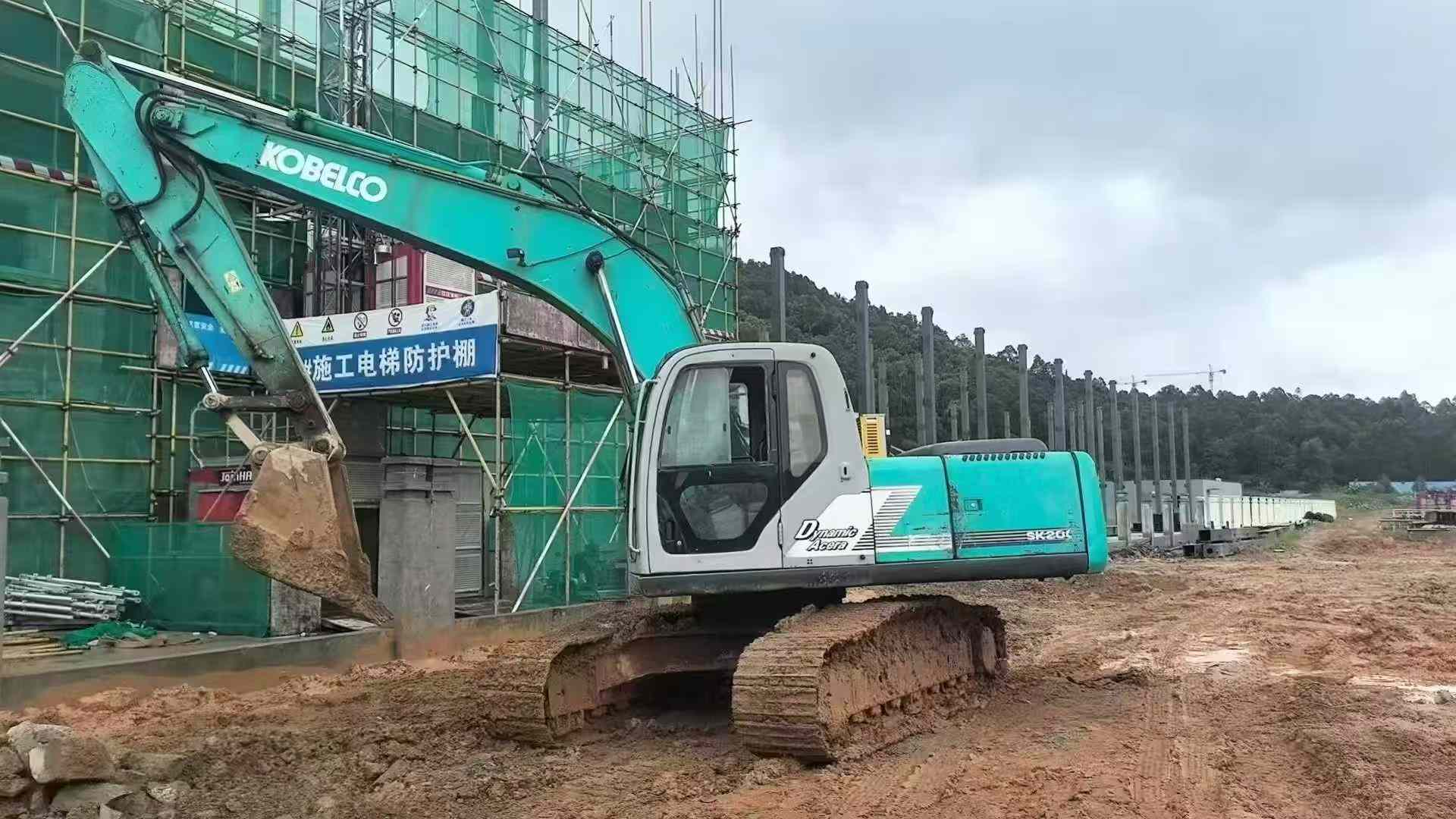 https://assets.gongji58.com/circle/2025-08-04/my1aqe3bzb1754307842.png?imageView2/0/w/2560/interlace/1