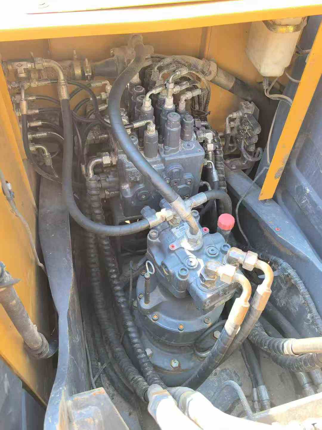 Used XCMG XE15 Excavator 2022 Model / 5