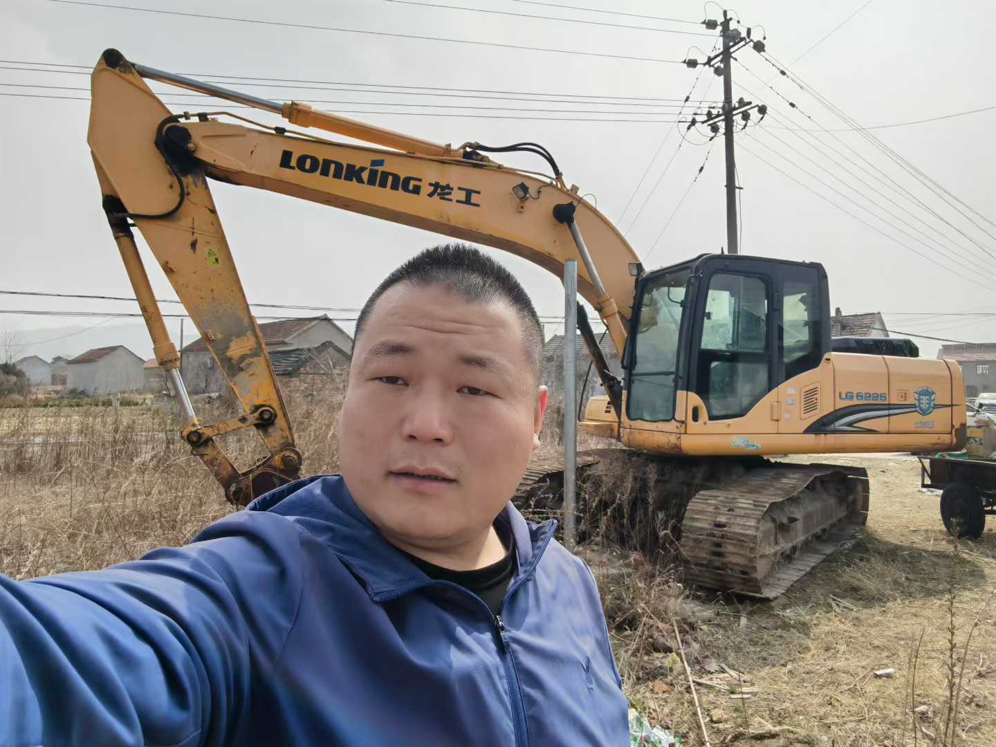 https://assets.gongji58.com/circle/2025-08-26/puj4k5mf591756178222.png?imageView2/0/w/2560/interlace/1