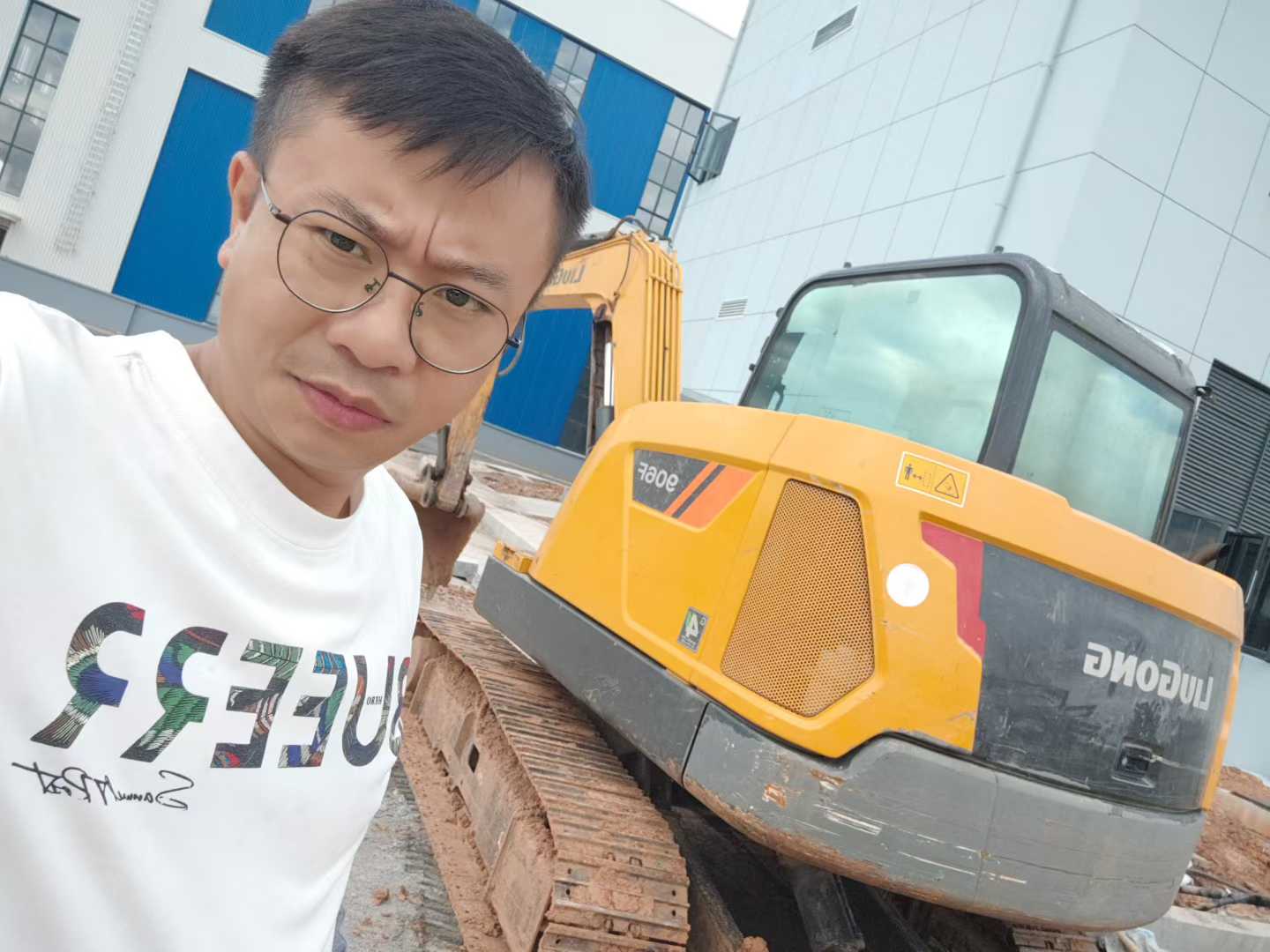https://assets.gongji58.com/circle/2025-09-09/oqok5aetog1757423704.png?imageView2/0/w/2560/interlace/1