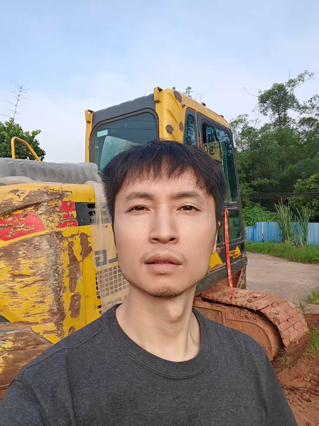 https://assets.gongji58.com/circle/2025-09-23/ptiq5vle1i1758581642.png?imageView2/0/w/2560/interlace/1