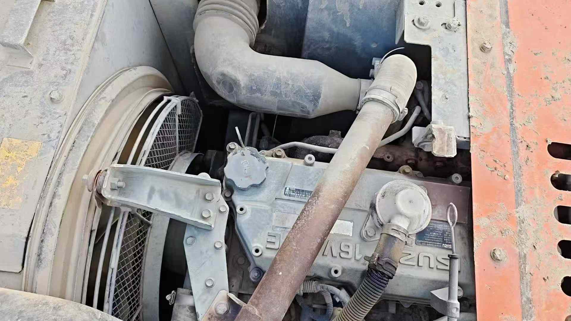 Used Hitachi ZAXIS200 Excavator 2016 Model / 3