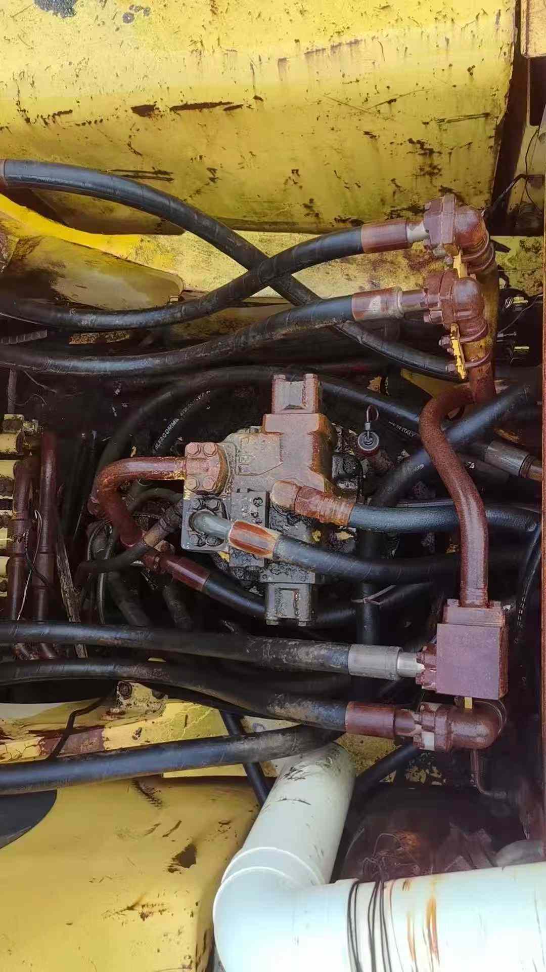 Buy Komatsu PC350-6 Used Excavator / 2 Used Komatsu PC350-6 Excavator 2016 Model / 2