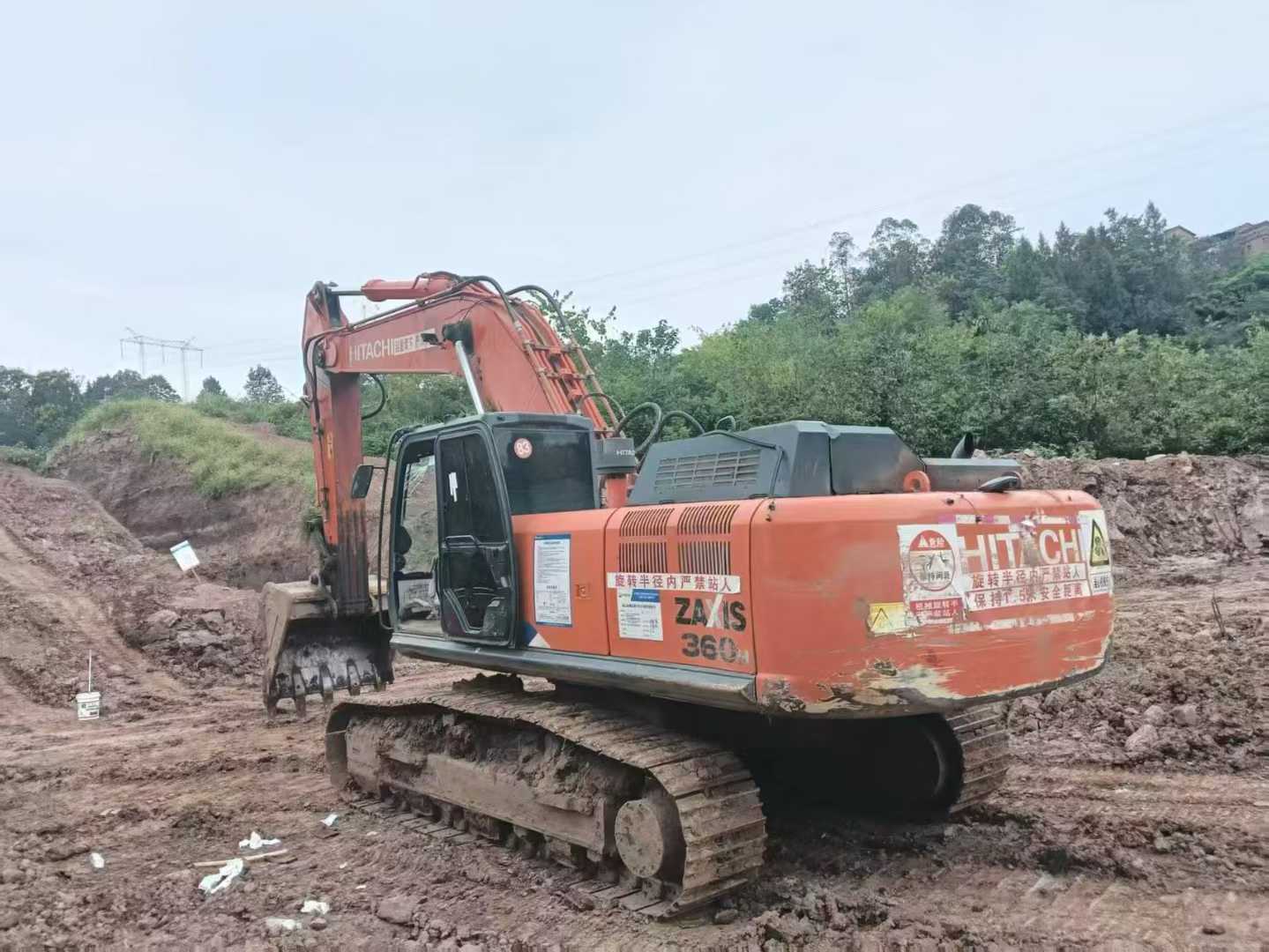 Buy Hitachi ZX60 Used Excavator / 1