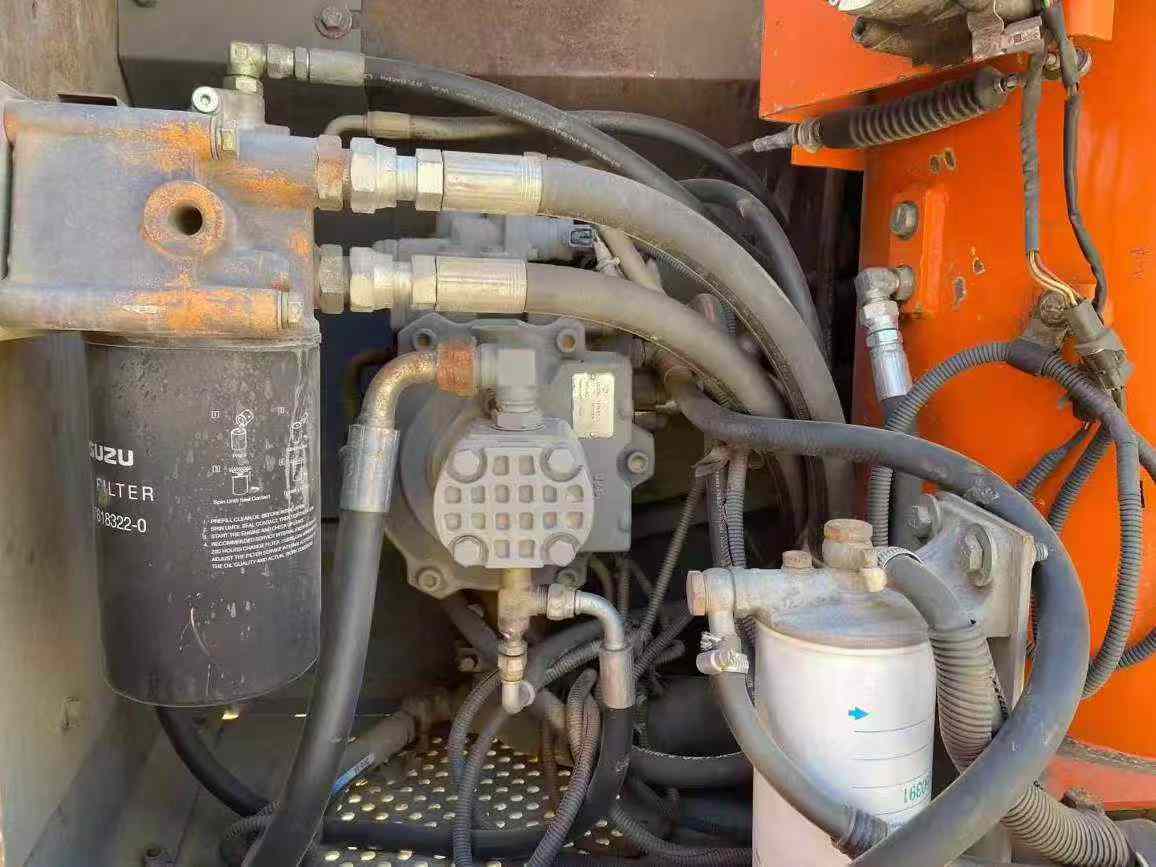 Used Hitachi ZX130H Excavator 2016 Model / 8