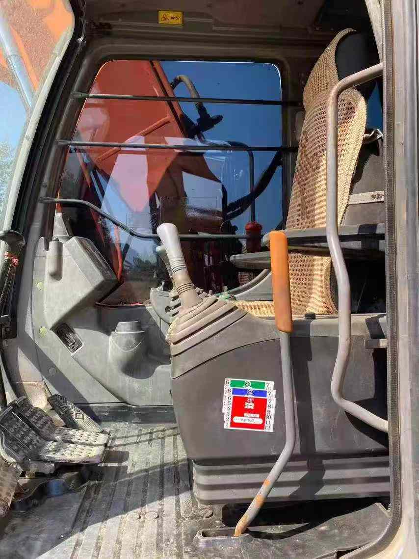 Used Hitachi ZX130H Excavator 2016 Model / 2