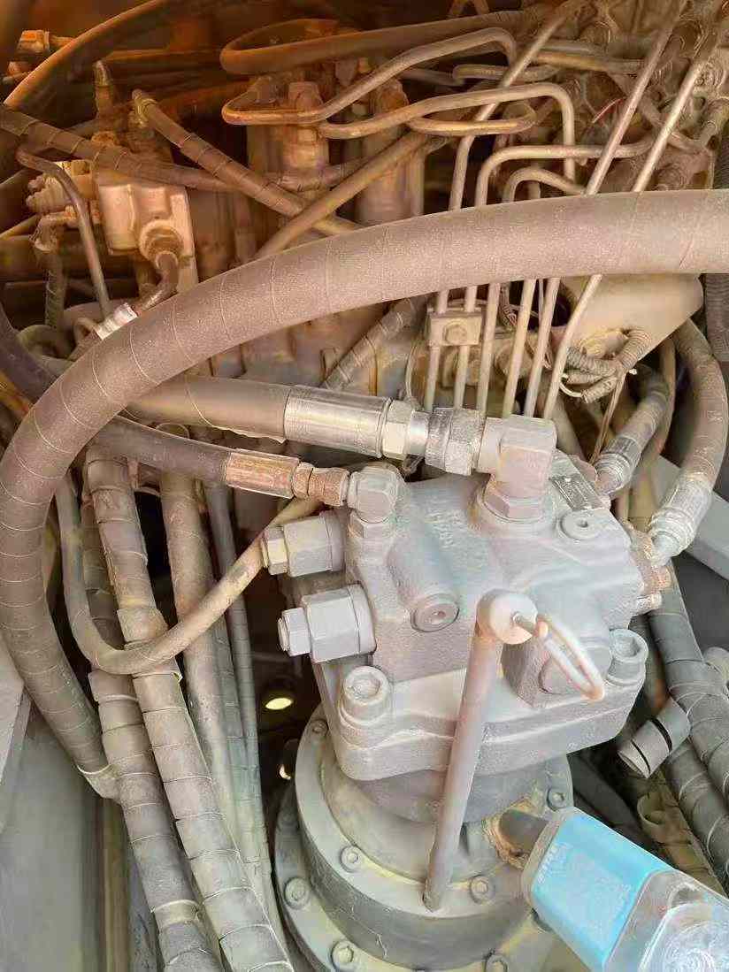 Used Hitachi ZX130H Excavator 2016 Model / 6