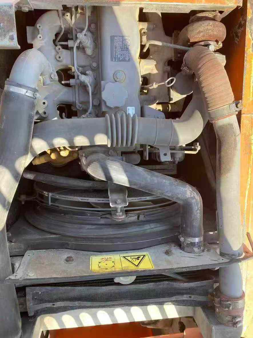 Used Hitachi ZX130H Excavator 2016 Model / 4