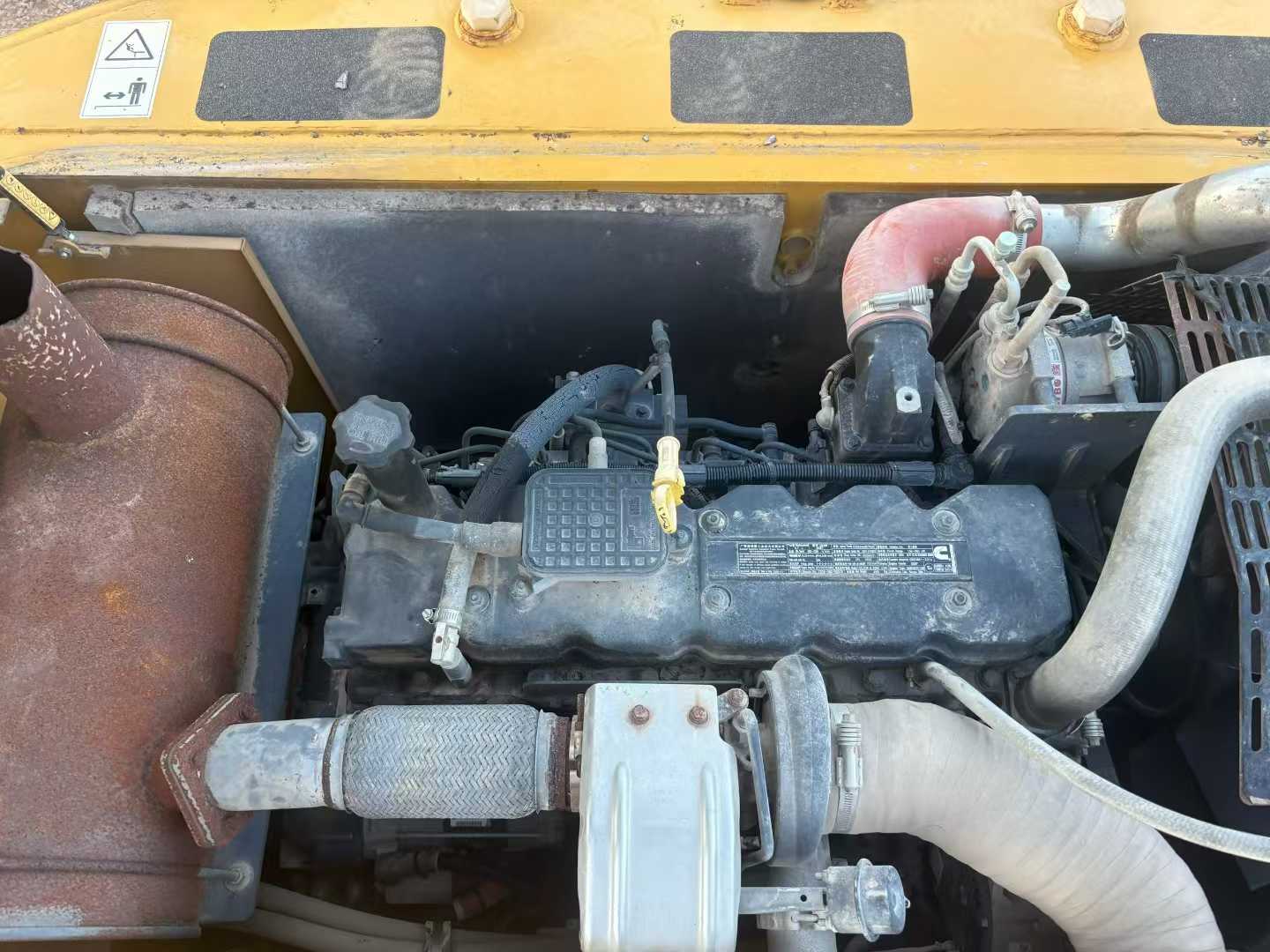 Used XCMG XE215 Excavator 2021 Model / 8