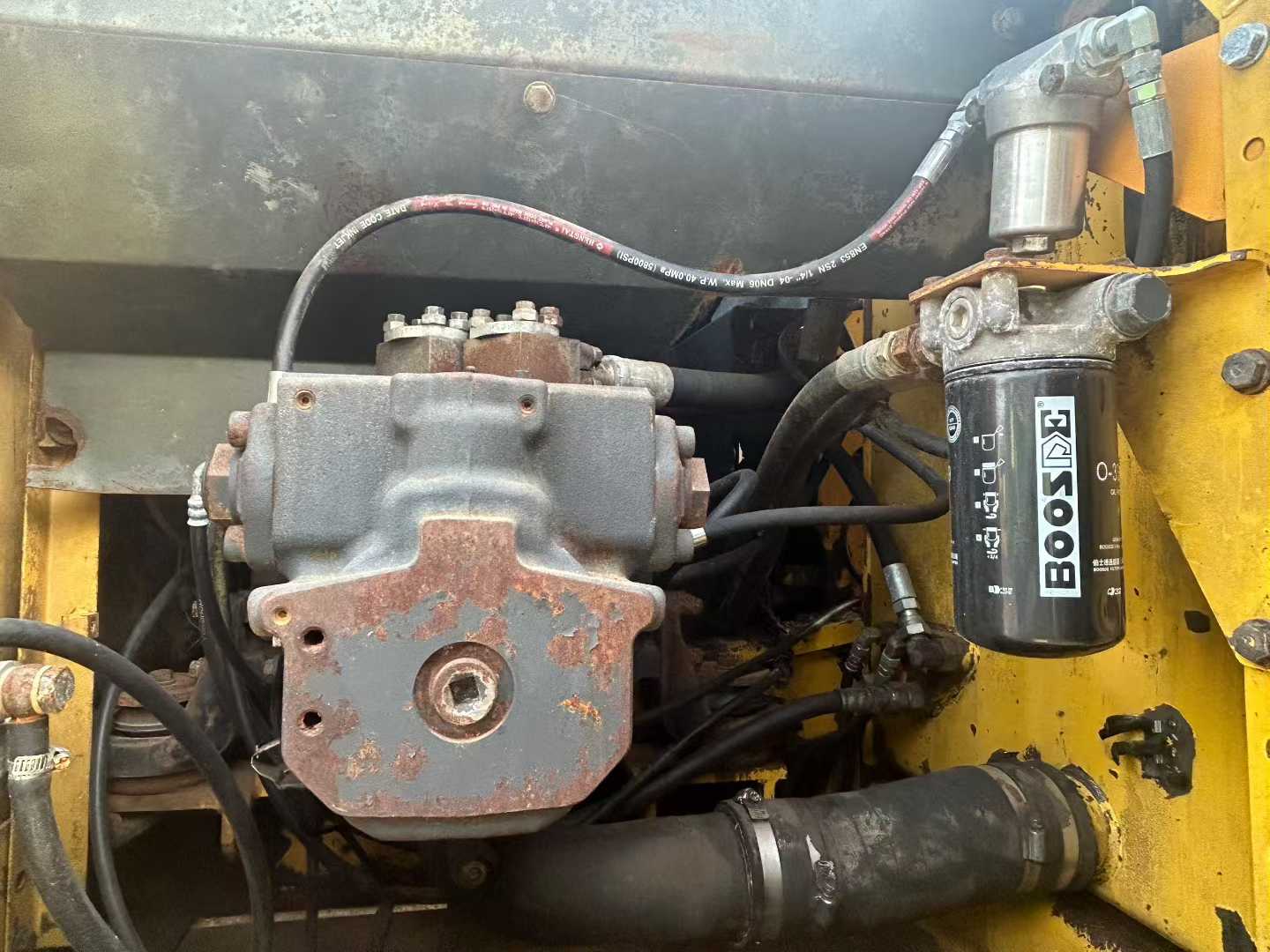 Used Komatsu PW200-7 Excavator 2016 Model / 7