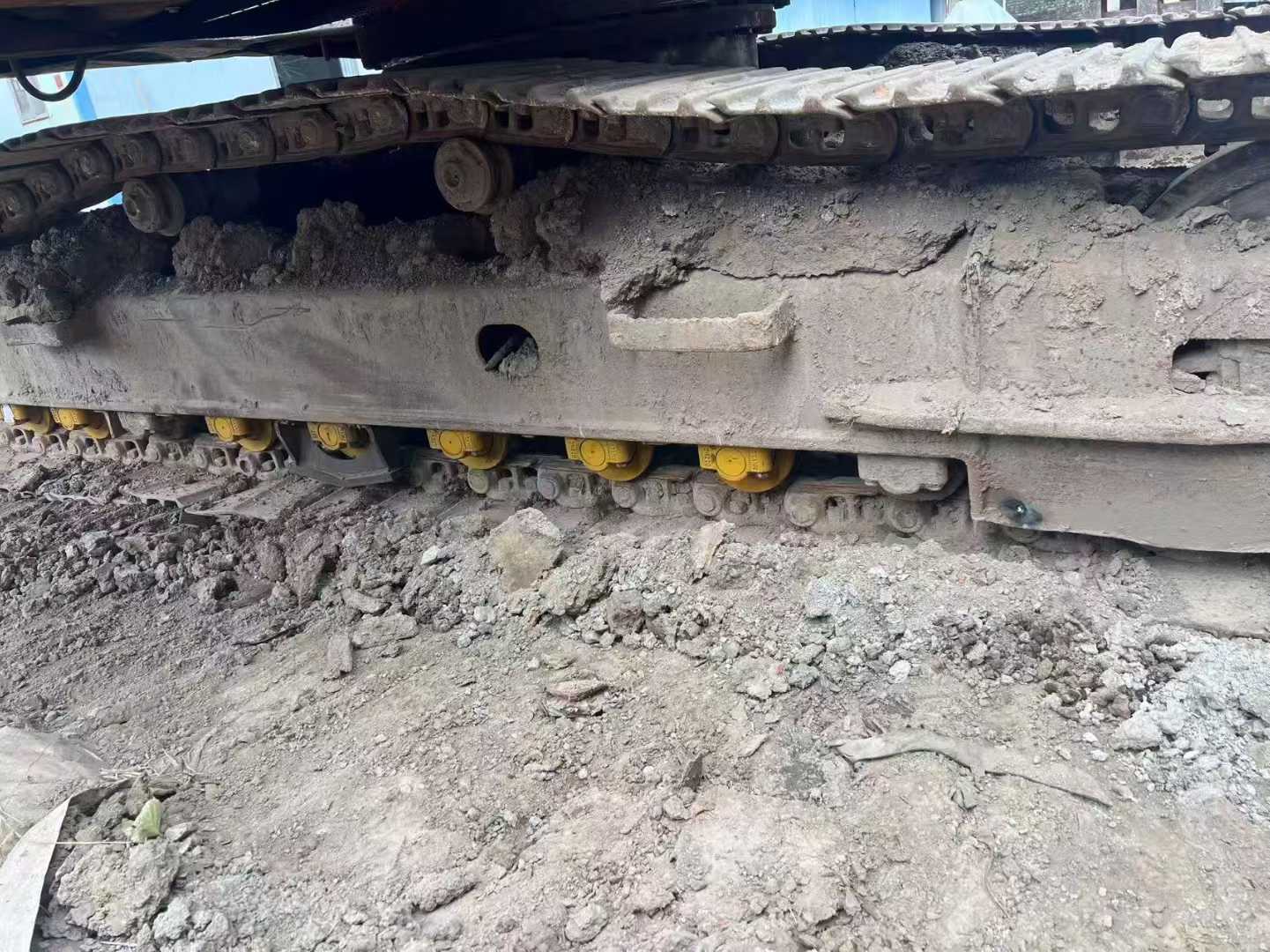 Used Doosan DH220-7 Excavator 2010 Model / 8