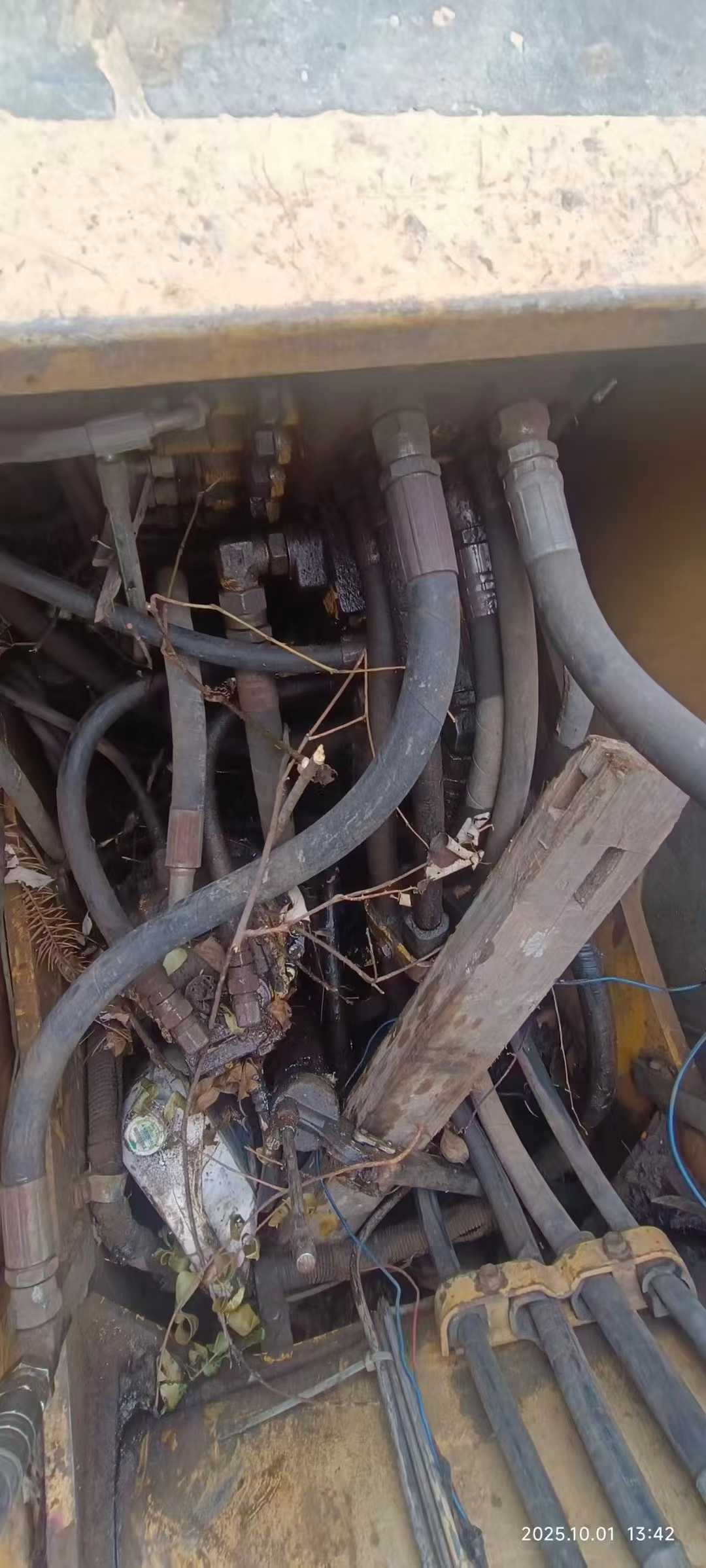 Buy Komatsu PC120-6E Used Excavator / 9 Used Komatsu PC120-6E Excavator 2016 Model / 9