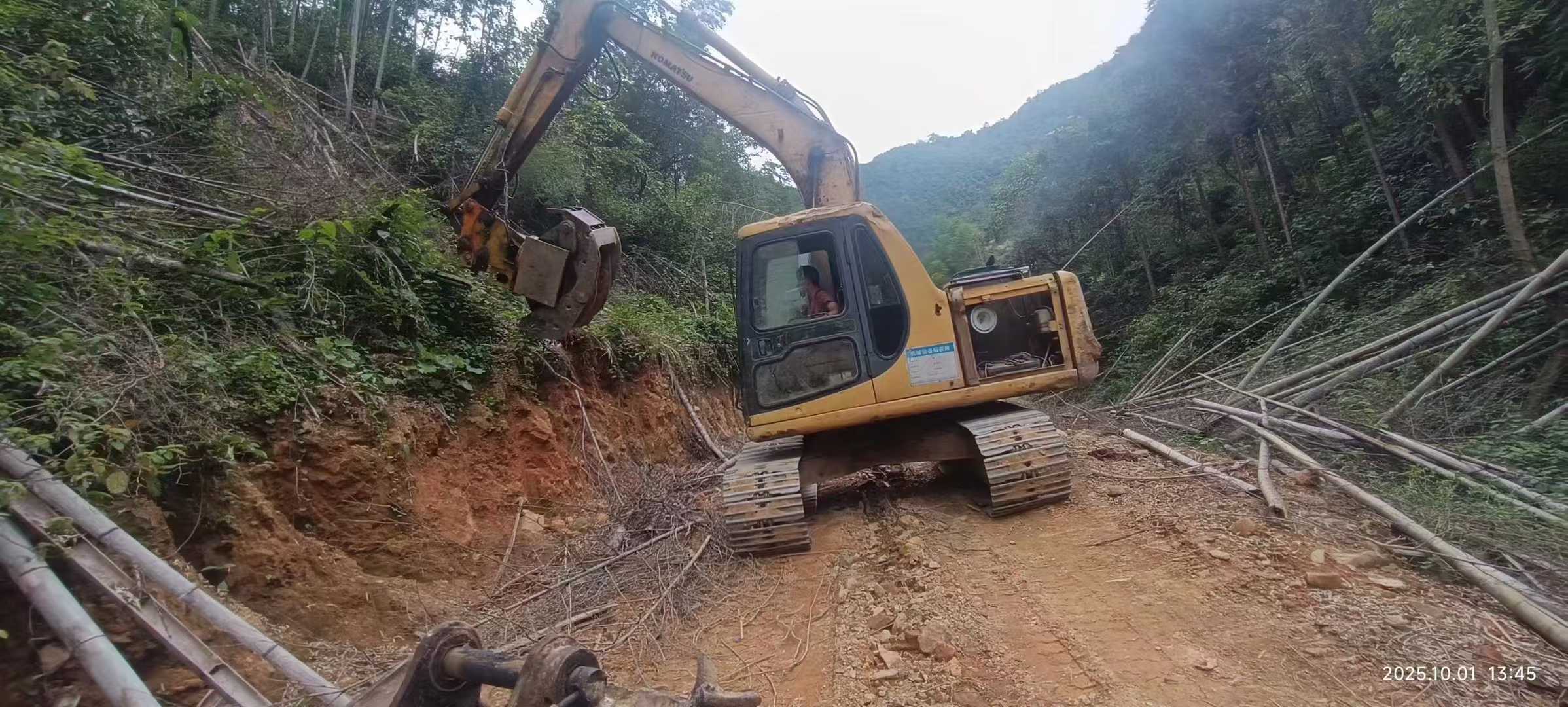 Buy Komatsu PC120-6E Used Excavator / 5 Used Komatsu PC120-6E Excavator 2016 Model / 5