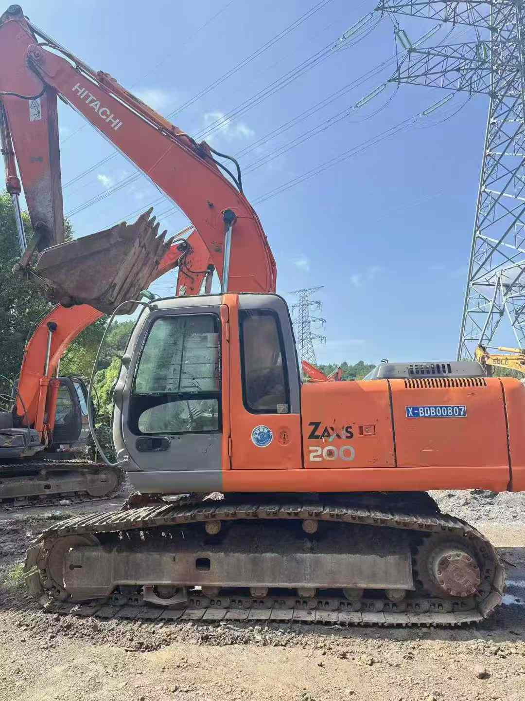 Buy Hitachi ZAXIS200 Used Excavator / 3 Used Hitachi ZAXIS200 Excavator 2016 Model / 3
