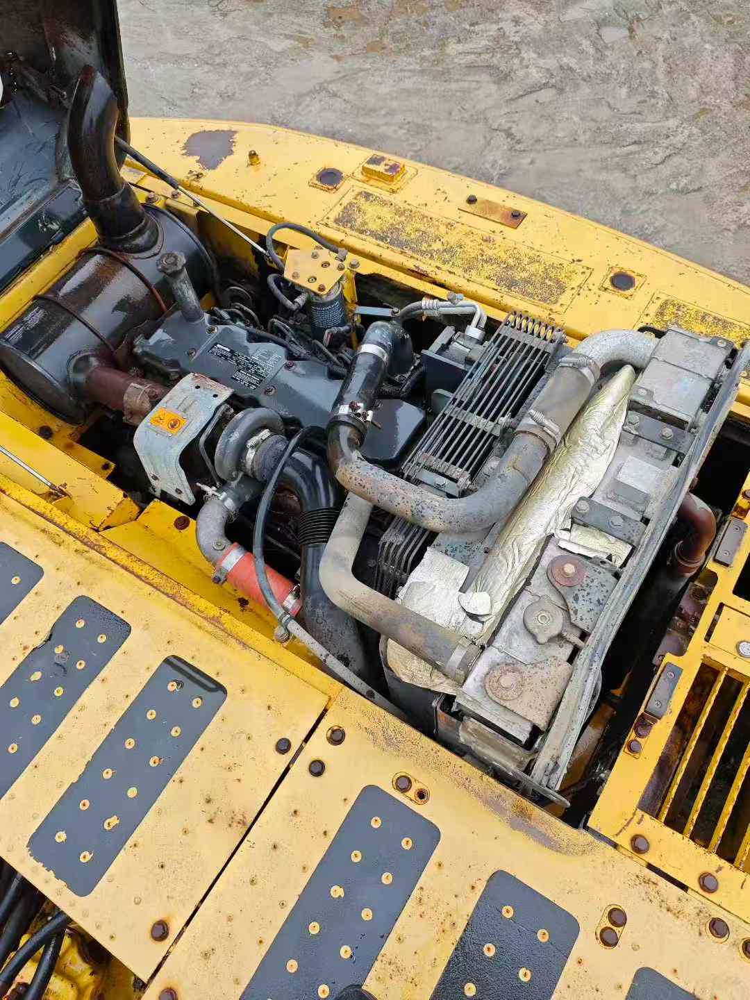 Buy Komatsu PC200-8 Used Excavator / 7 Used Komatsu PC200-8 Excavator 2016 Model / 7