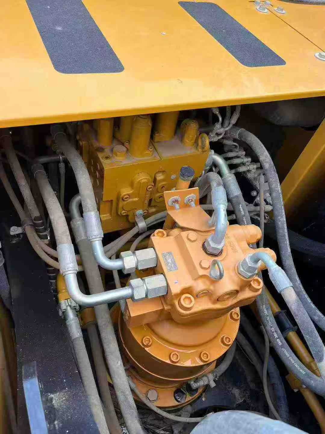 Used Sany SY200H Excavator 2021 Model / 4