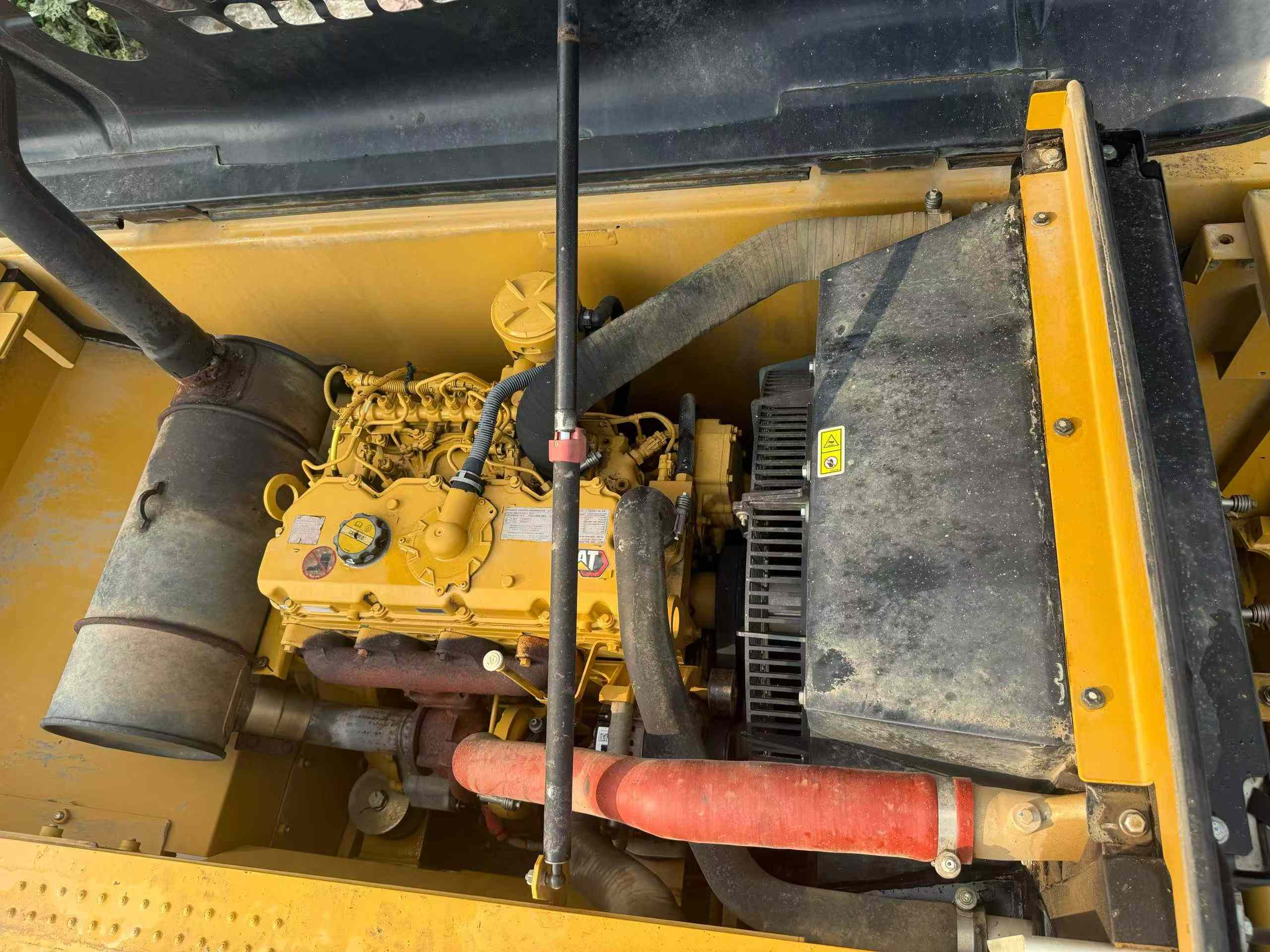 Used Caterpillar CT20 Excavator 2021 Model / 3