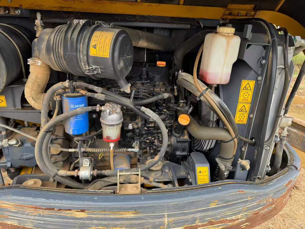 Used XCMG XE60 Excavator 2021 Model / 7