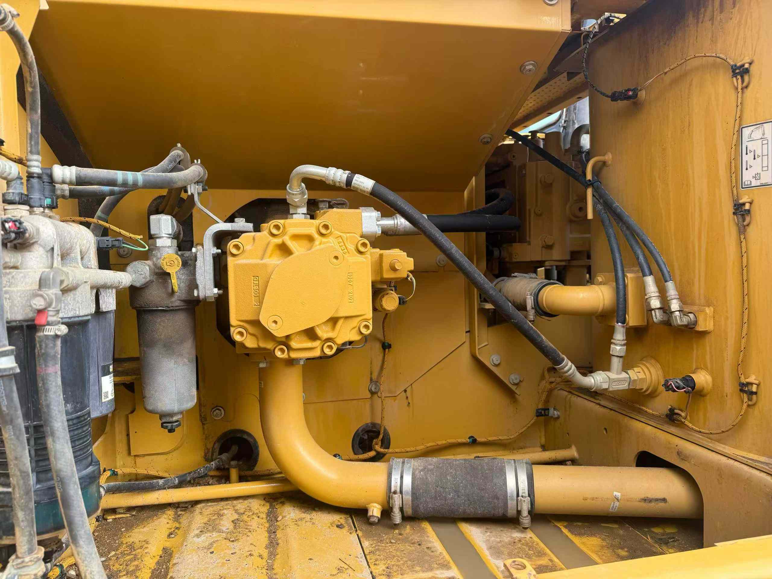 Used Caterpillar CT20 Excavator 2021 Model / 2