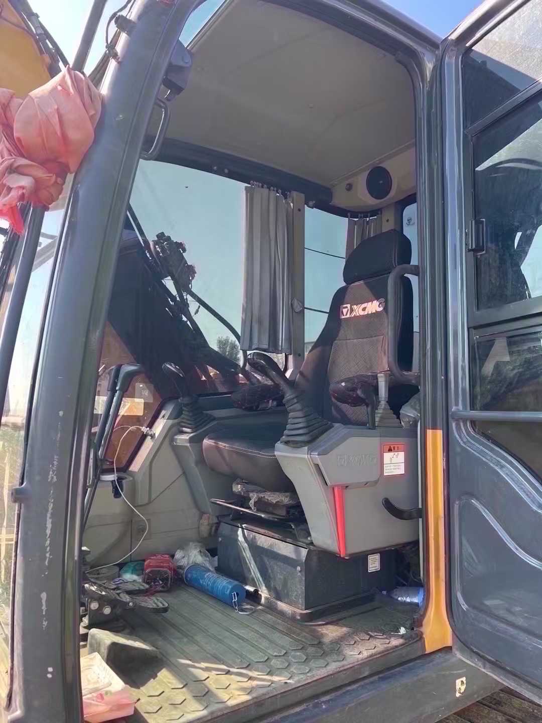 Used XCMG XE80 Excavator 2022 Model / 4