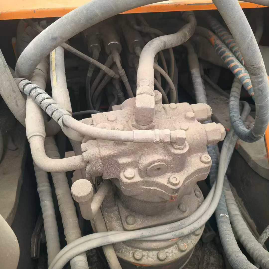 Used Doosan DH70 Excavator 2012 Model / 4