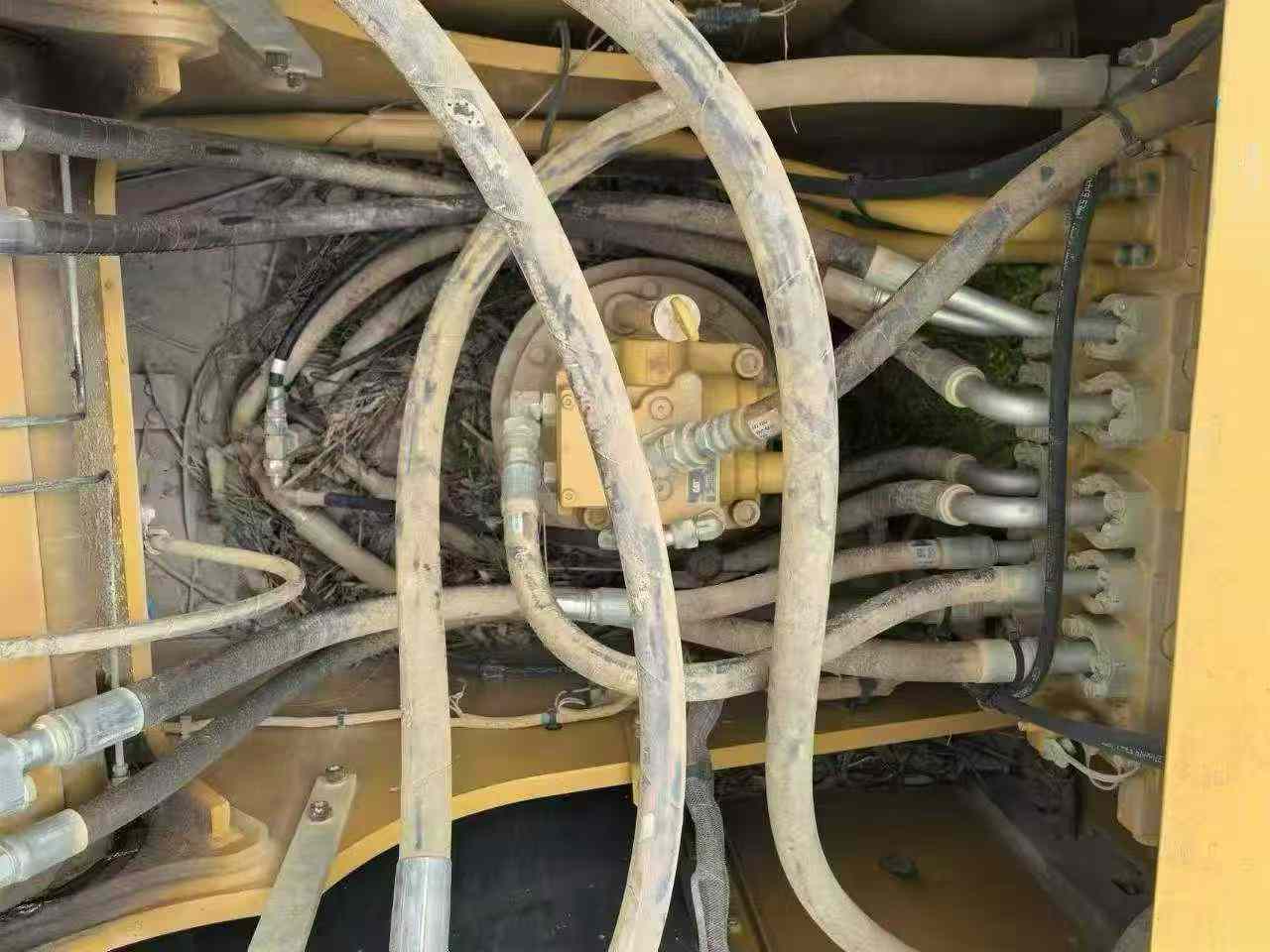 Used Caterpillar CT20 Excavator 2021 Model / 5