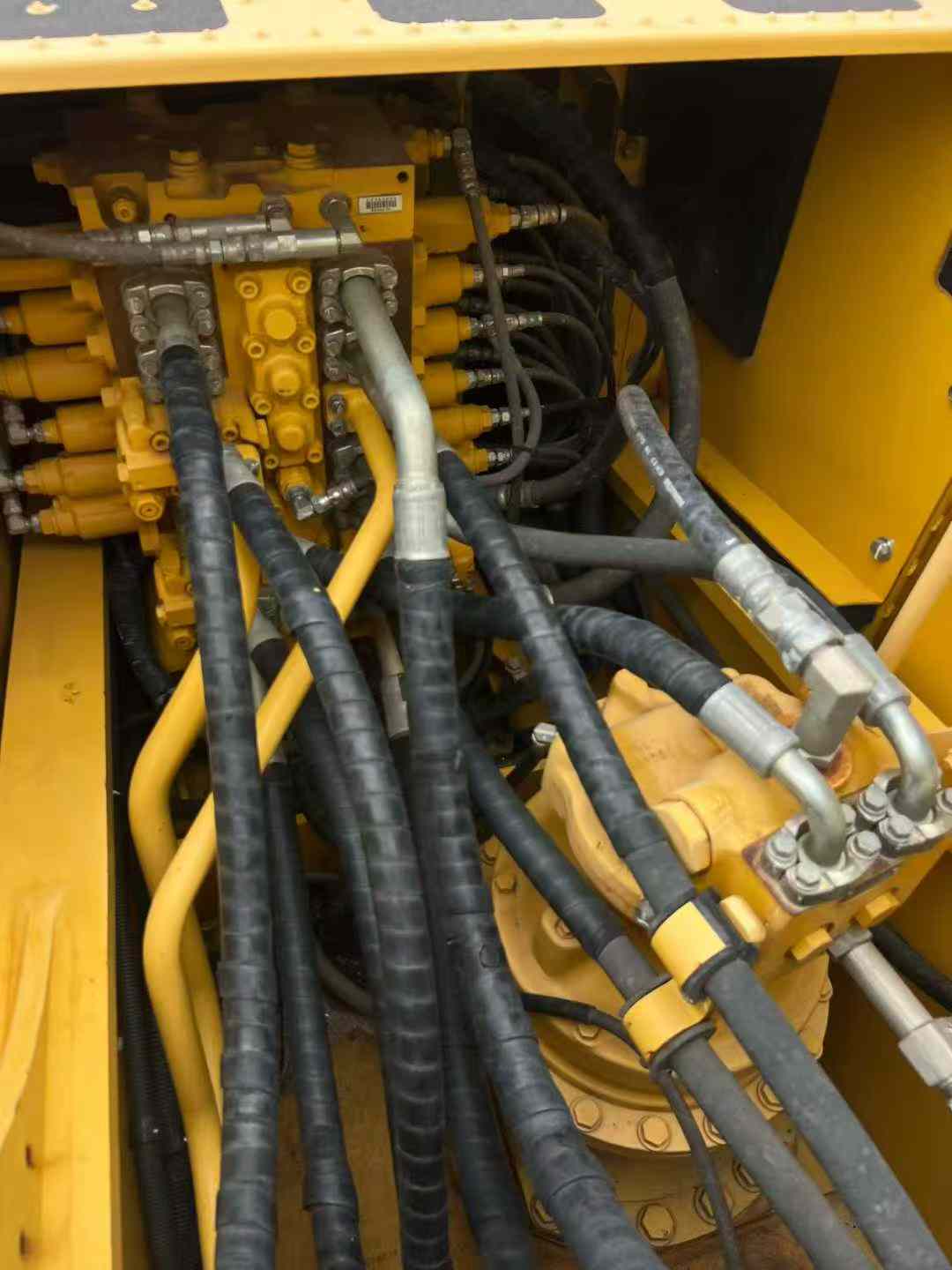 Buy Komatsu PC200-8 Used Excavator / 5 Used Komatsu PC200-8 Excavator 2021 Model / 5