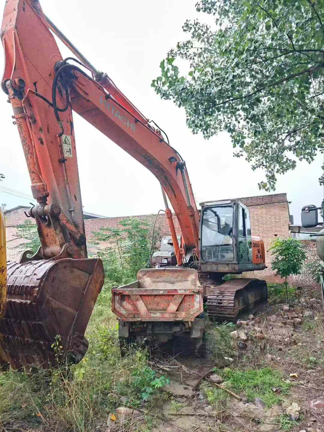 Used Hitachi ZX240-3 Excavator 2016 Model / 2